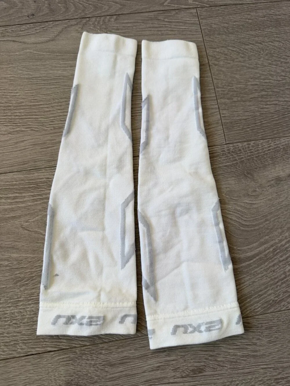 2xu supportive compression